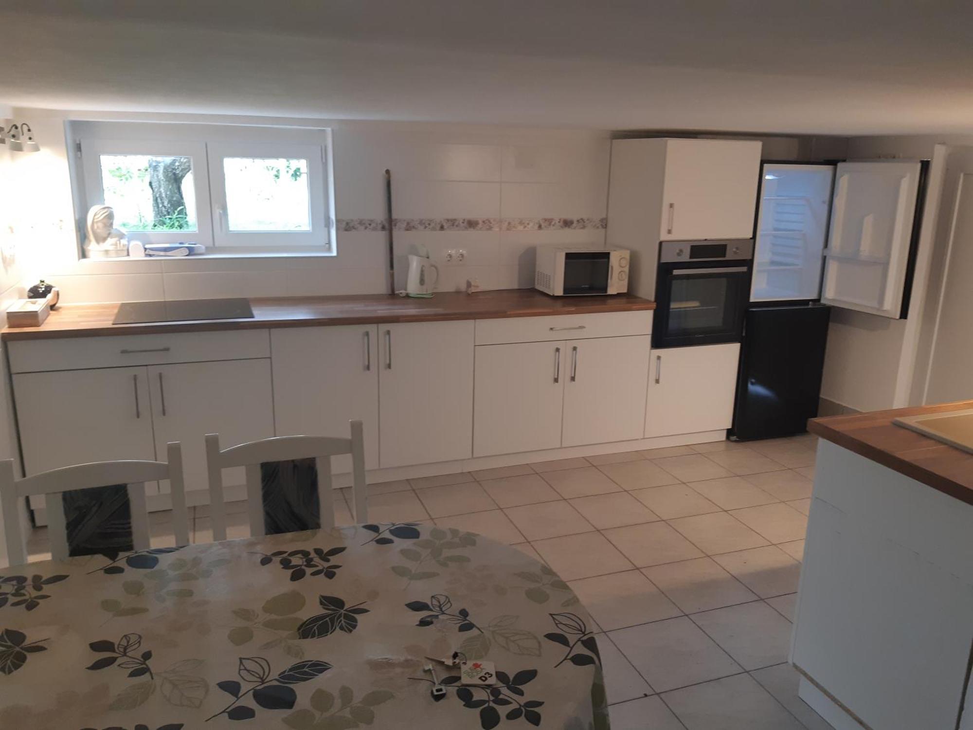 Sub Rosa Two-Bedroom Apartment Balatonfenyves Bagian luar foto